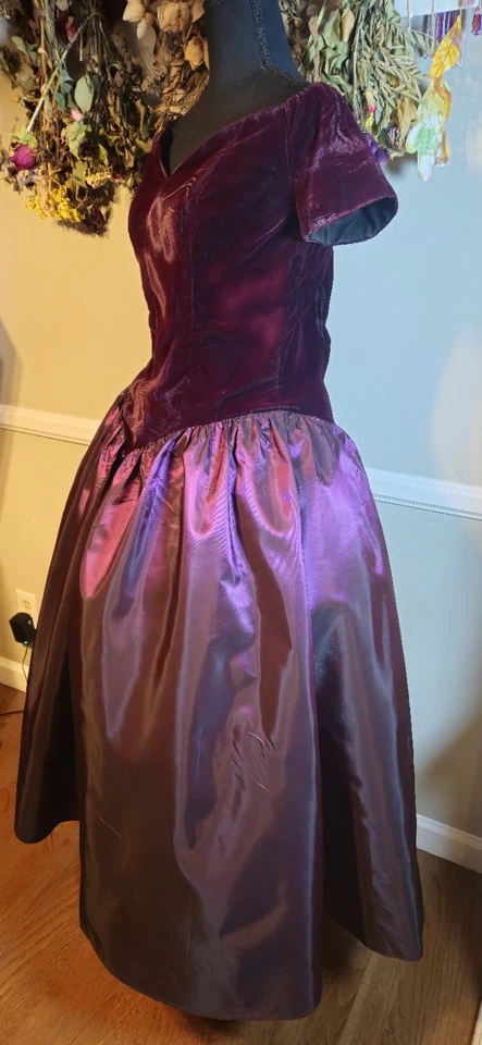 Vintage 1980s Maroon Loralie Prom Dress With Velvet Bodice Mkd Sz 12 - Image 4 of 4