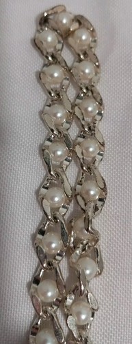 Napier 17.5" Faux Pearl Necklace Silver Tone Chain - Picture 7 of 10