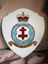 ROYAL AIR FORCE LARGE WOOD PLAQUE SHIELD 41 SQN HANDPAINTED CREST SEEK & DESTROY