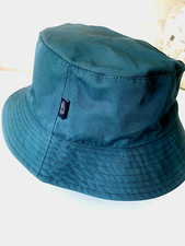RIVER ISLAND MENS / WOMENS GREEN BUCKET  SUN HAT BN HOLIDAY FESTIVAL CAP UNISEX