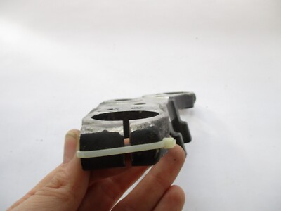 KAWASAKI ZX900 UPPER FORK HOLDER CLAMP 44039-1103 ZX 900 NINJA