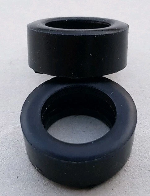 Tuning-Reifen passend für Carrera Evolution/ 132 Digital Maserati MC12