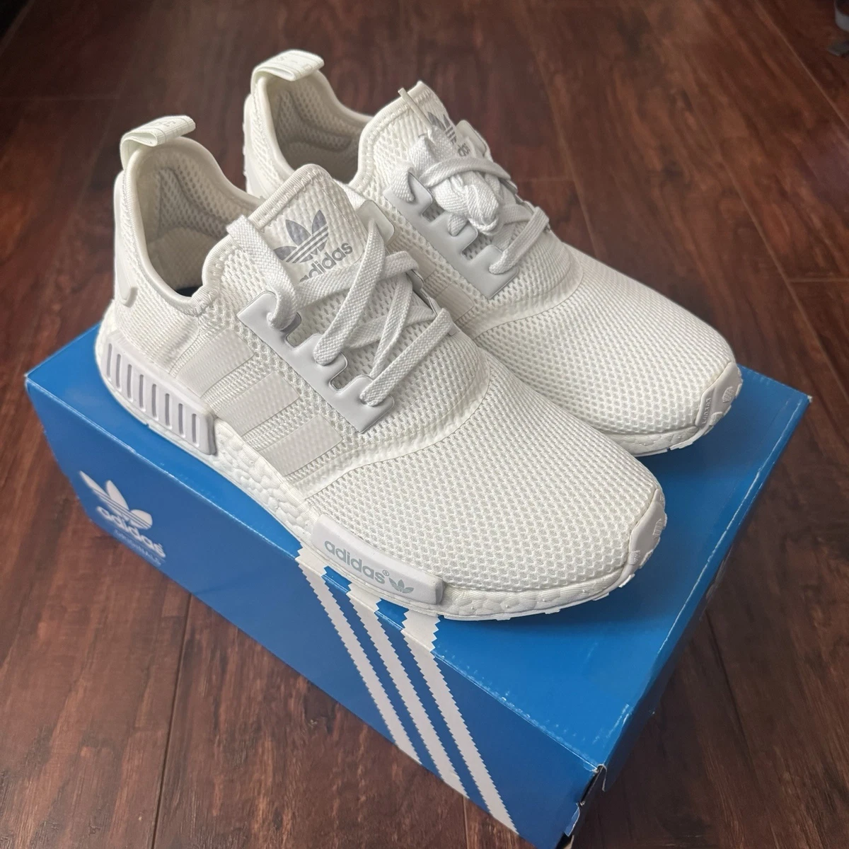 adidas gazelle silver green womens Tnis Adidas NMD R1 Branco/Vermelho/Azul  NewSkull