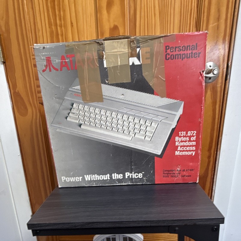 NIB Atari 130XE Vintage Home Computer, C061982-1 All Original Parts Untested