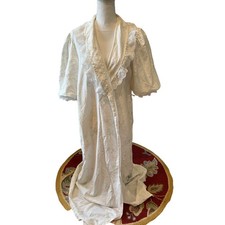 Vintage 80s Barbizon Long Victorian Floral Cotton Puff Sleeve Robe