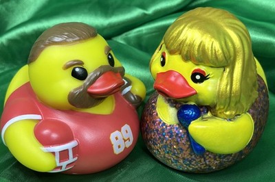   TAYLOR & KELCIE QUACKLOR   Rubber Ducks Set by AniMolds Duck New