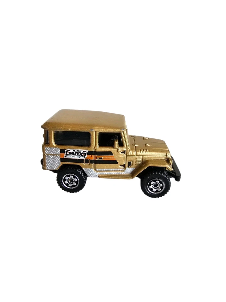 Vintage Matchbox Toyota Land Cruiser FJ40 Gold 2008 Edition Rare Original Old - Image 2 of 4