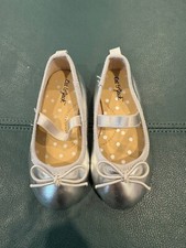 Cat Jack Girls Toddler Silver Shoes Size 5 Ballet Flats