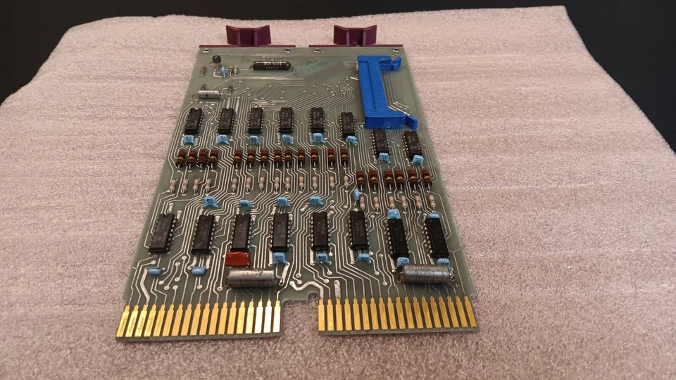 VINTAGE DEC DIGITAL M5904 CONTROLLER TRANSCEIVER PDP11 (B18) - Image 2 of 4