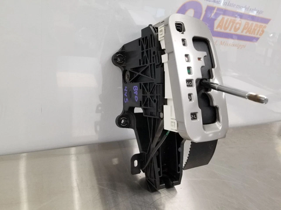 07 2007 TOYOTA 4 RUNNER LIMITED 4.7L AUTOMATIC TRANSMISSION SHIFTER - Image 2 of 4