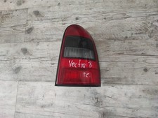 Opel Vectra B Caravan BJ99-02 Heckleuchte rechts 09153155