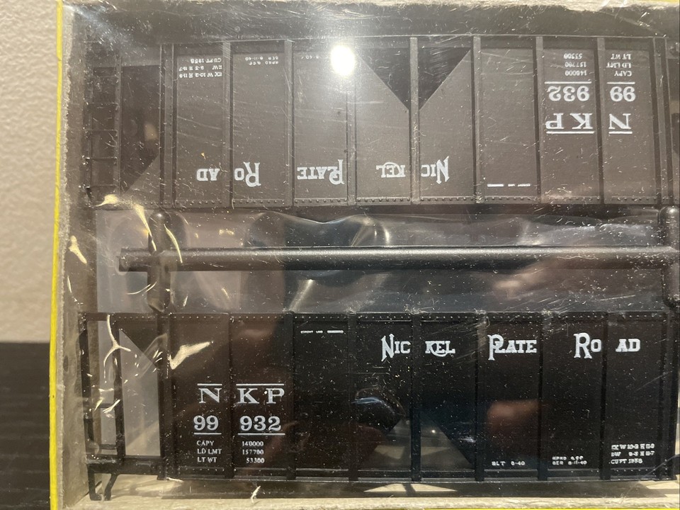 E & B VALLEY #6006 - 70 TON HOPPER CAR NICKEL PLATE ROAD HO SCALE BRAND ...