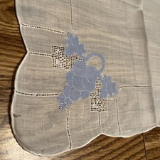 Vintage Handkerchief Scalloped White Edge Blue Grapes  Leaf Design Hanky
