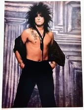 MOTLEY CRUE~NIKKI SIXX SHIRTLESS~1989 POSTER~FULL PAGE MAGAZINE PINUP CLIPPING