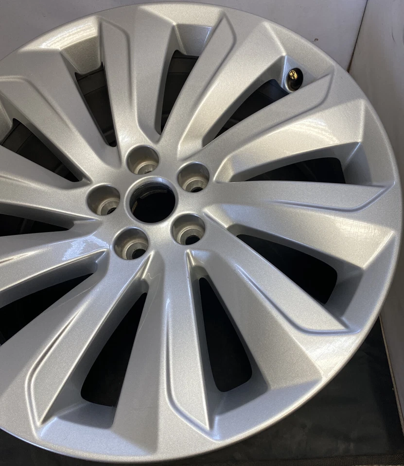 Llanta original de fábrica 59992 1904 One Jaguar E-Pace 2018 2019 OEM de 19 pulgadas Foto 4 de 4