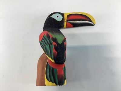 Multicolor Hand Carved Hand Painted Balsa Wood Vintage Parrot Statue EUC