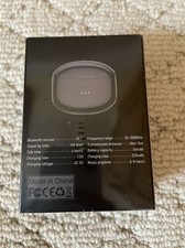 wireless earbuds with microphone