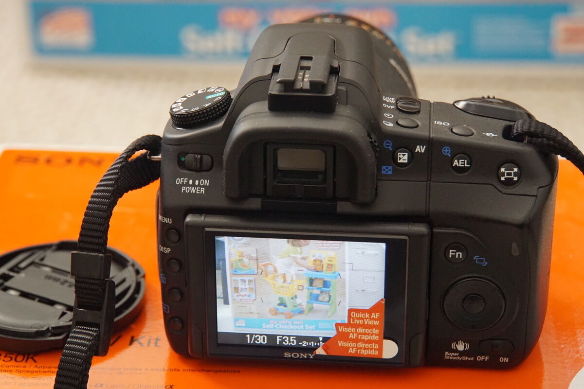 SONY ALPHA A350 14.2MP DIGITAL DSLR CAMERA w/ 18-200 mm ZOOM SONY ALPHA A350 14.2MP DIGITAL DSLR CAMERA w/ 18-200 mm ZOOM