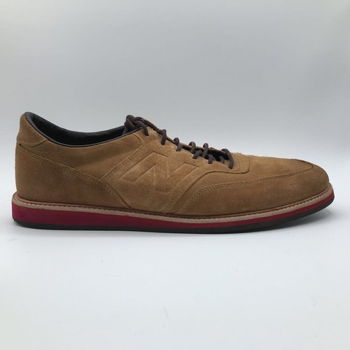 New Balance Mens 1100 Sneakers Brown 