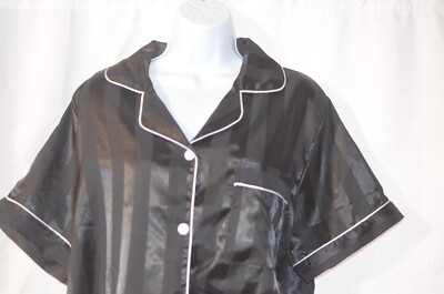 NWOT Private Label The Cedar Chest Pajamas Sz XL  Black on Black Stripes