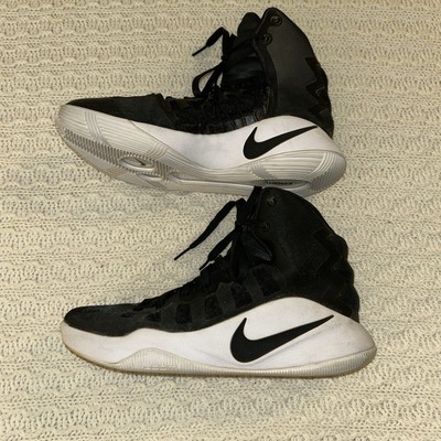 Nike mens hyperdunk size 7 mens black white basketball shoes