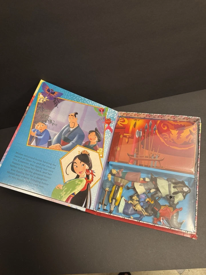 NEW MY BUSY BOOKS DISNEY MULAN STORYBOOK W/ 10 FIGURINES & PLAYMAT Sealed - Image 3 of 4