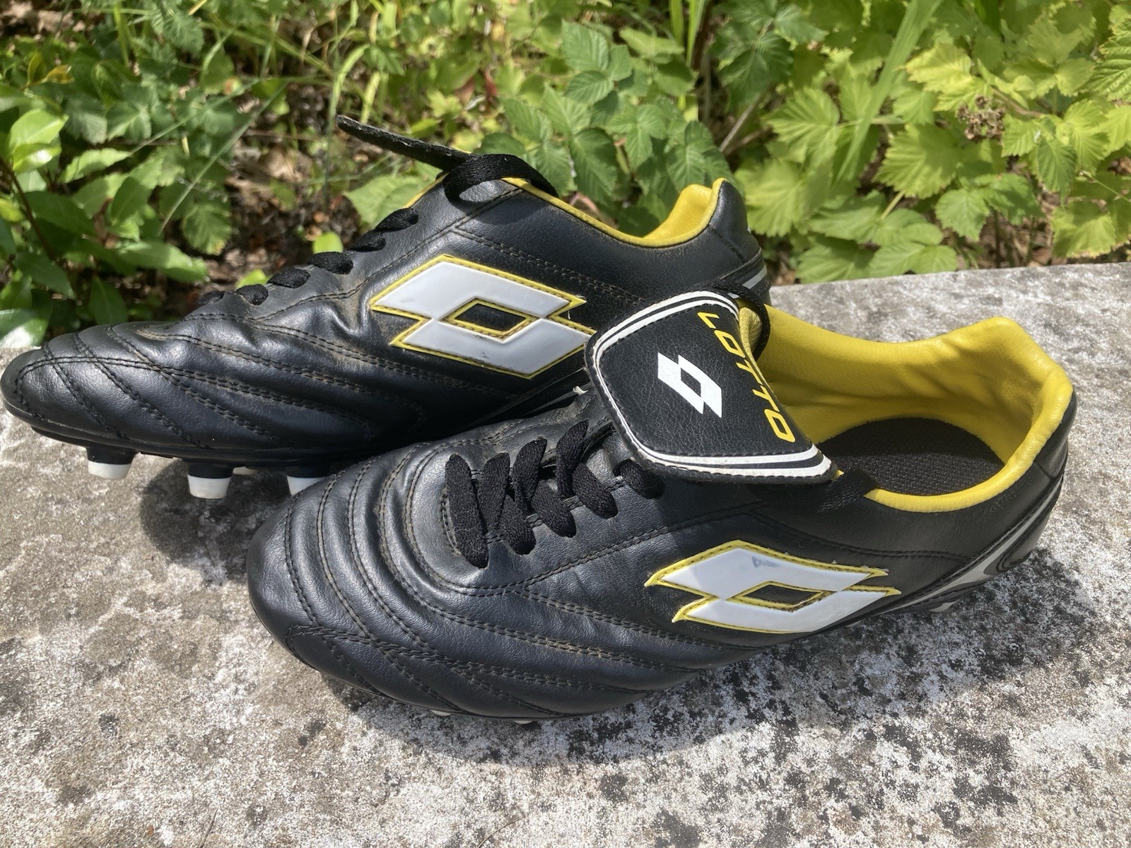 Scarpe da calcio unisex Lotto Punto Flex modellate uk 8