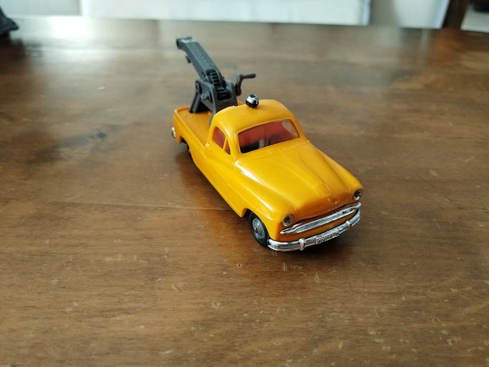 JOUET ANCIEN NOREV FORD VEDETTE DEPANNEUSE N°34 - Photo 2/4