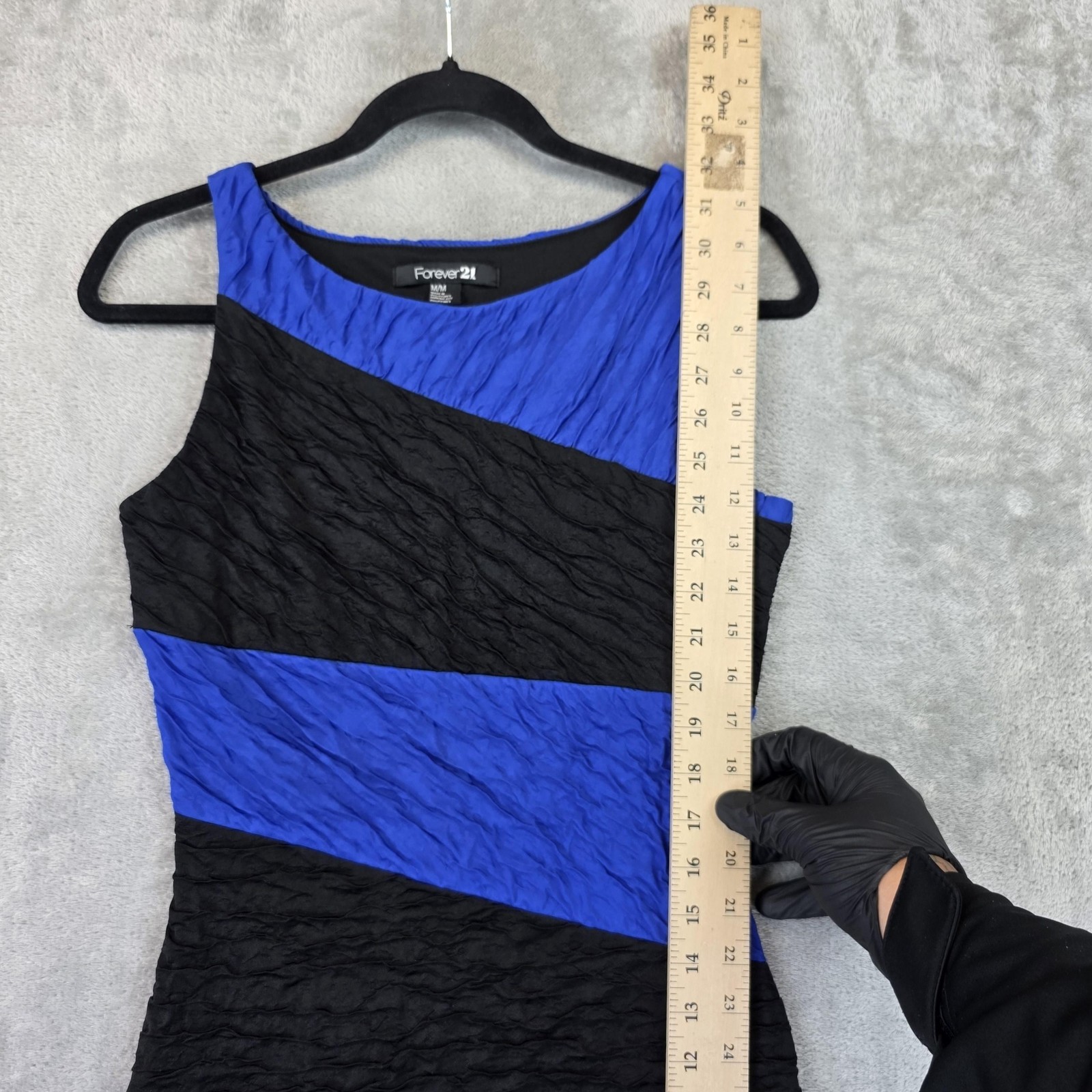 Forever 21 Dress Womens Medium Black Blue Sleeveless Bodycon Textured Party