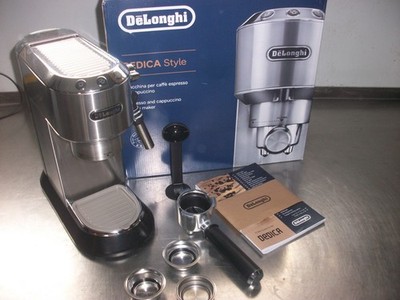 De'Longhi Dedica Siebträger Espresso Maschine Milchschaumdüse wie neu