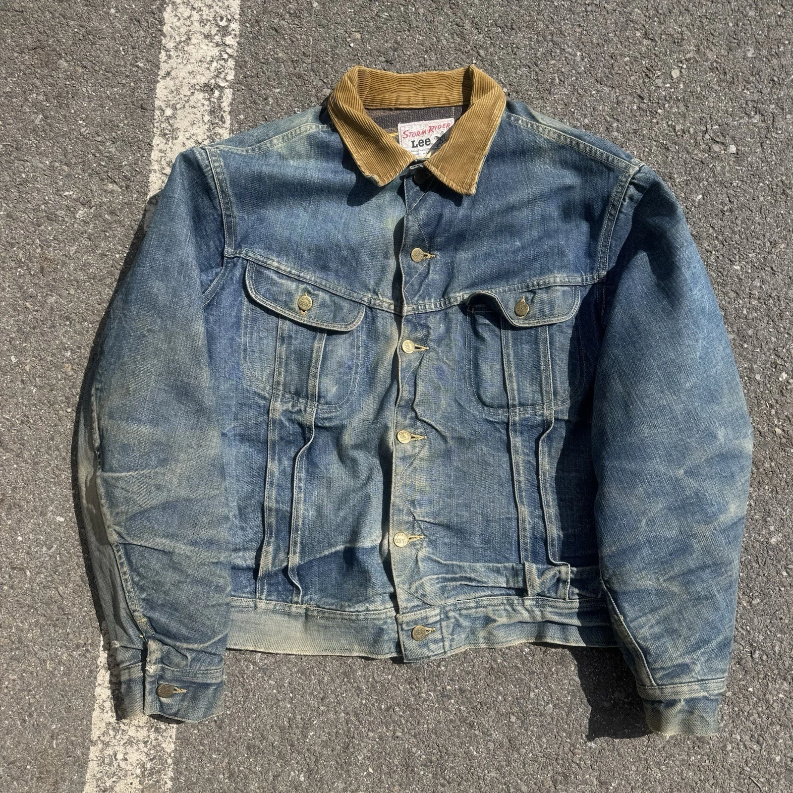 Vintage 1970s Lee Storm Rider Denim Jacket Union Made USA Blanket Lined 24x24
Opens in a new window