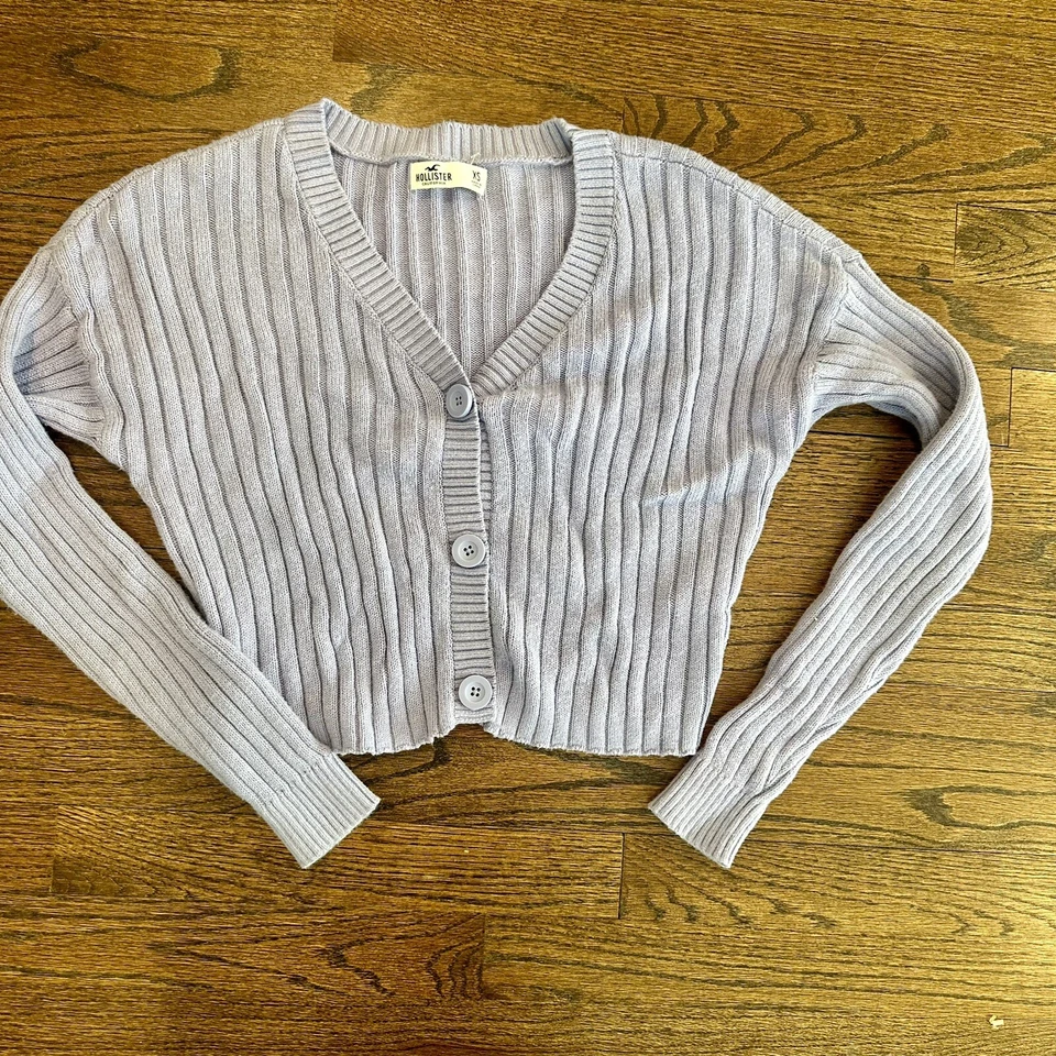 HOLLISTER Button Down Long Sleeve Cardigan Cropped Sweater Violet X Small T0464 - Image 2 of 4