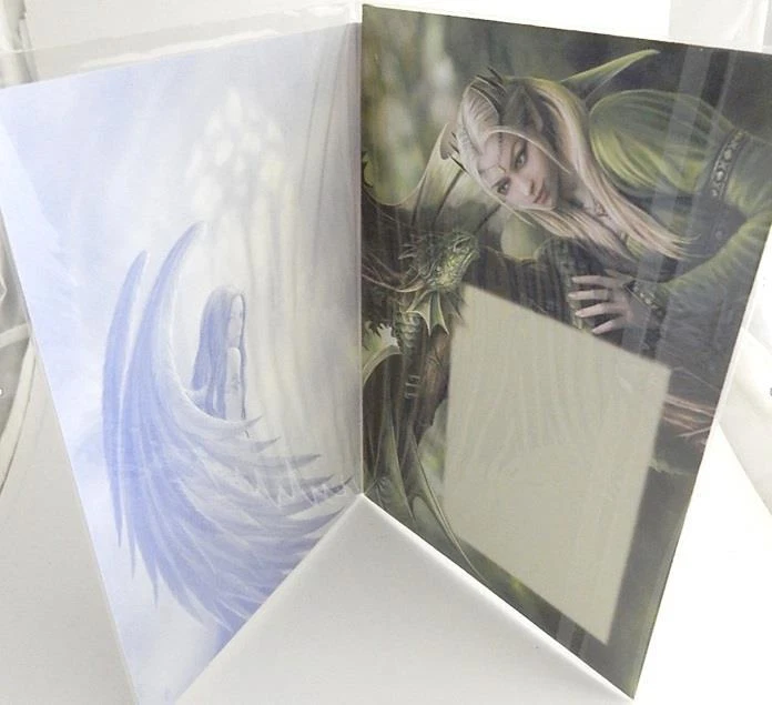 Tarjeta de felicitación de oración por los caídos de Anne Stokes Angels and Fairies Range Foto 3 de 4