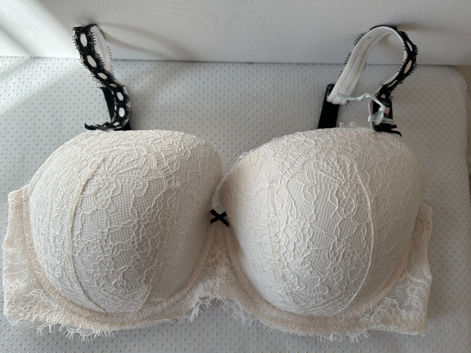 Slot Ribbon Bra New Victoria's Secret Dream Angels 38DDD Ribbon Slot Demi Bra Lace | eBay