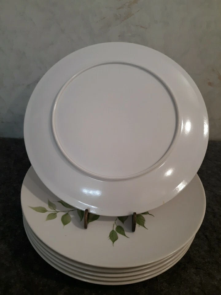 Vtg.  MCM Set of 7 Melamine 9" Dinner Plates w/ Dark Pink Roses w/ Green Leaves - Image 4 of 4