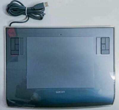 Wacom PTZ-630  6x8'' Intuos 3 USB Graphics Tablet no Pen included