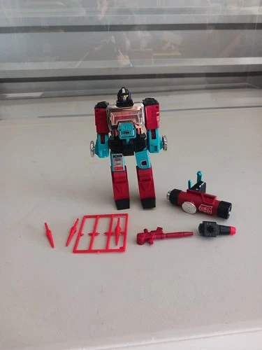 Transformers G1 Perceptor Action Figure 100% Complete Vintage