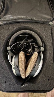 Beyerdynamic DT-880 600ohm Headphones - Gray
