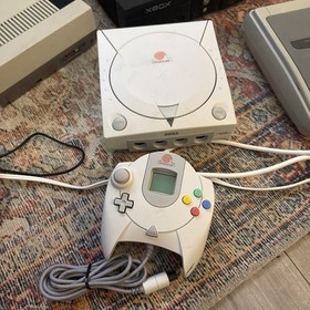 Sega Dreamcast HKT-3000 Console OEM Japanese System And Controller
