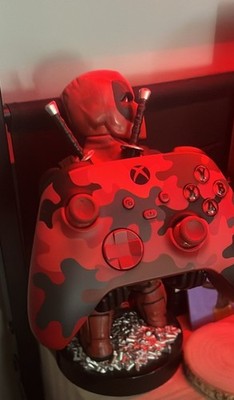 Marvel Deadpool X Cable Guys Phone & Controller Holder Stand / Decoration