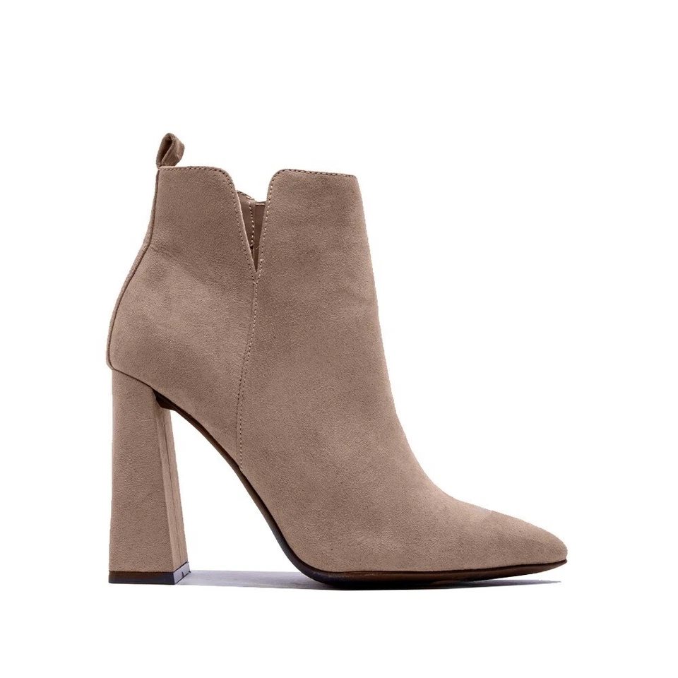 Botines de gamuza Qupid con tacón piramidal Foto 2 de 4