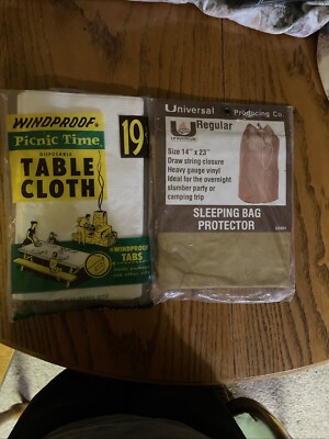 Vtg New Universal Producing Co. Sleeping Bag Protector And Picnic Time Table Clo