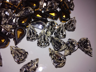 100 x Preciosa MC Pearshape Tropfen Crystal/Black 13x7,8 Glitzersteine 7192-9049