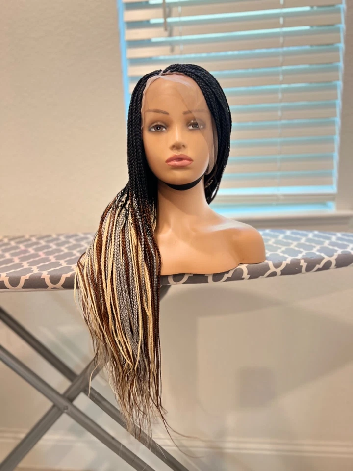Braided wig: beautiful Handmade 4 colored box braids.. Made on a full lace wig. - Image 3 of 4