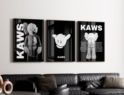 Lot de 3 affiches d'exposition Kaws gris sur noir Hypebeast art mural - Photo 1/6