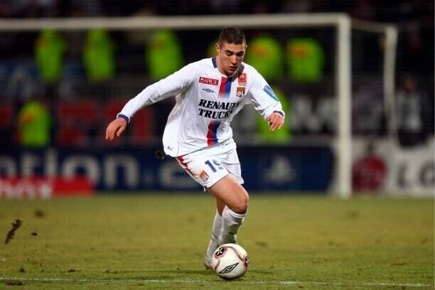 Ballon Crampon Benzema Maillot Neymar Bresil Real Madrid: Karim - Main Image