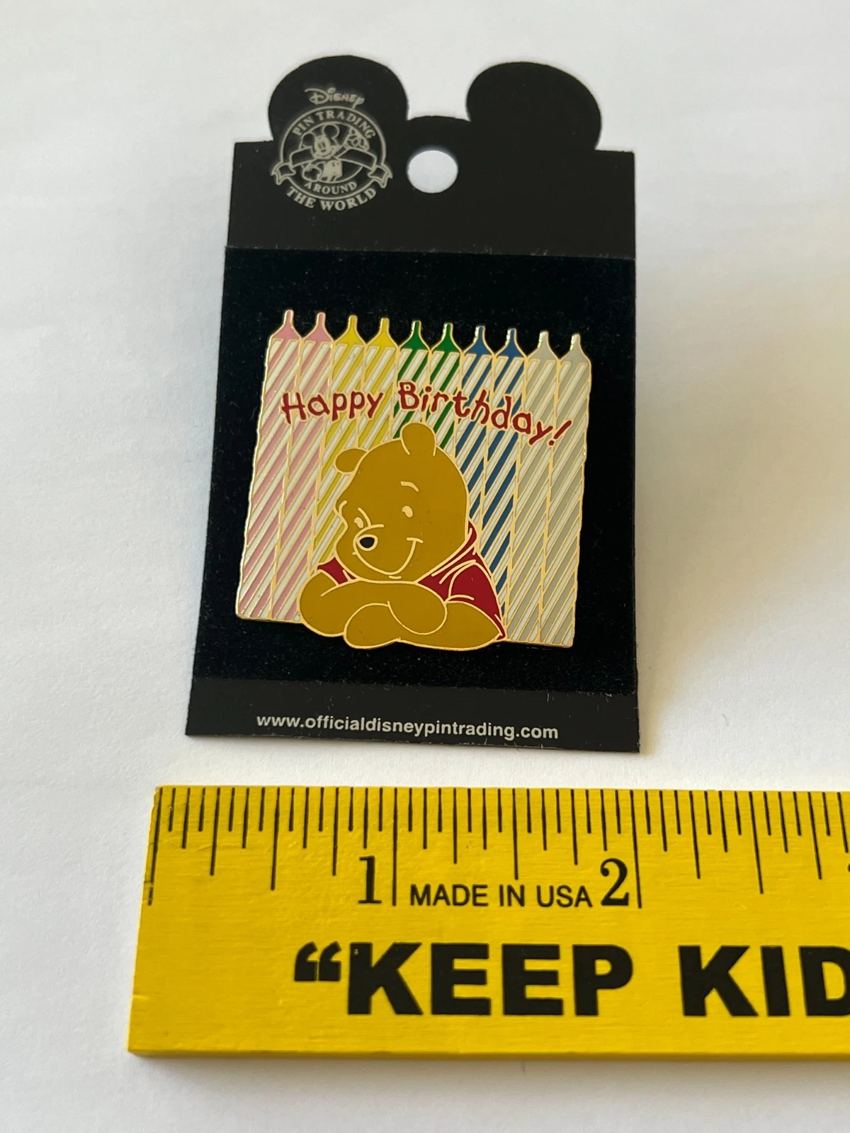 Disney Winnie the Pooh Happy Birthday Pin Disneyland 2003