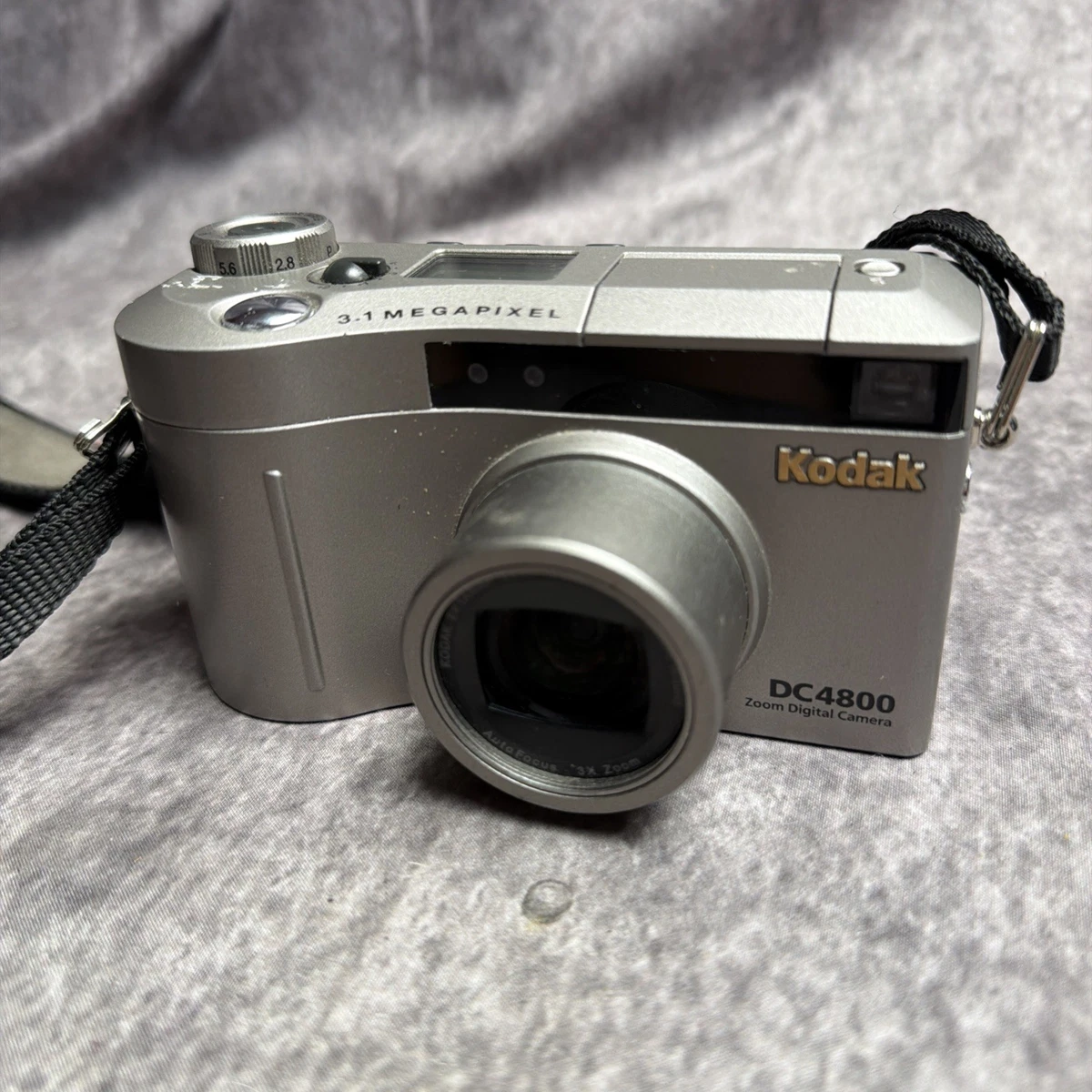 Kodak DC3800 デジタルカメラ シルバー　美品 Kodak Digital Camera EasyShare DC3800 2.1MP Silver Tested Rare
