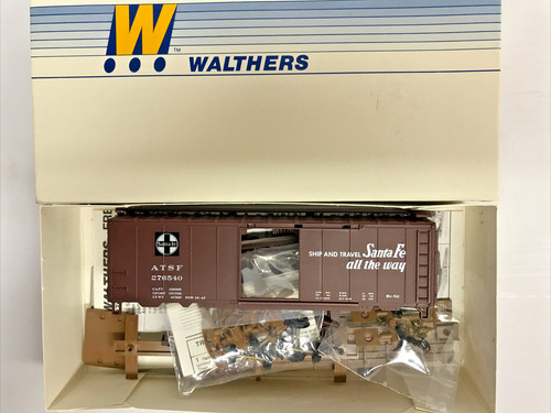 Walthers 3705 United Petroeleum Ref.