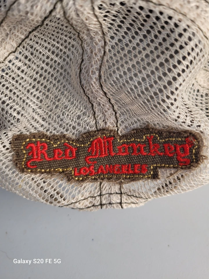 Mono Rojo Los Ángeles Calaveras y Rosas Bordado Trucker Sombrero Tostado Blanco Parches Foto 3 de 4